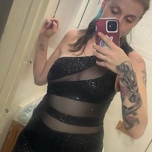 Meet your Posher, Brittney